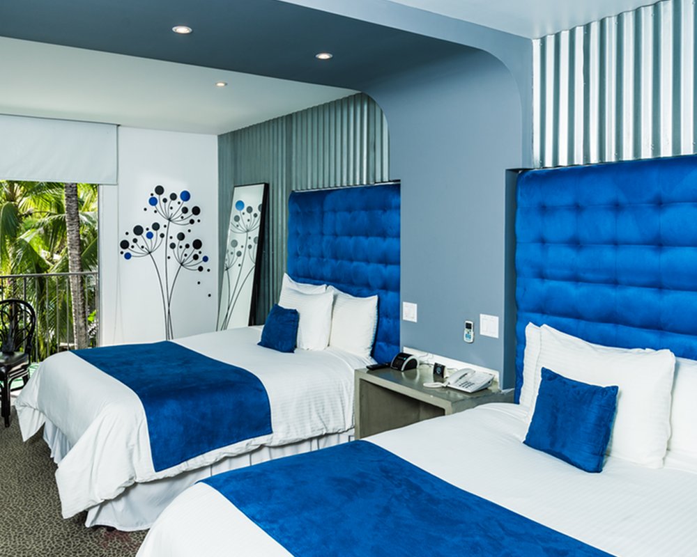 Habitación con Balcón- Riande Aeropuerto